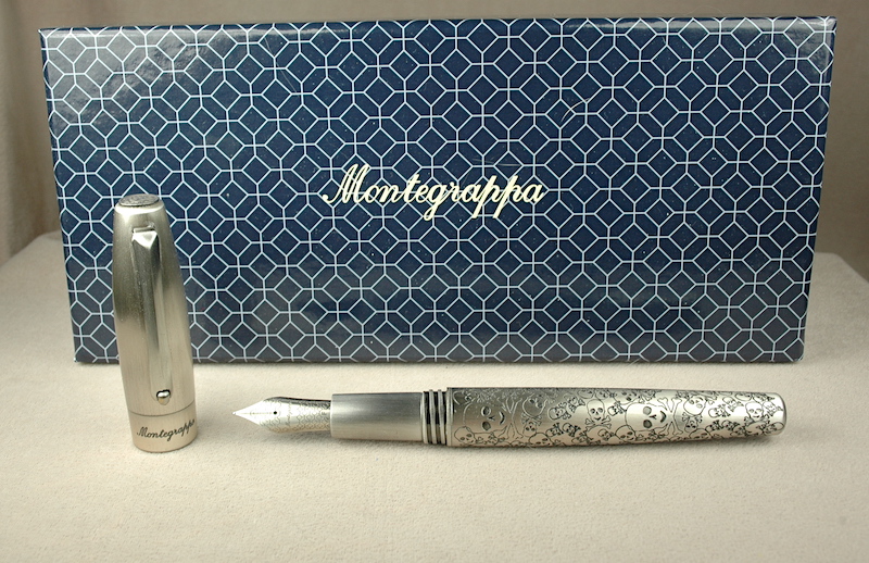 Pre-Owned Pens: 6275: Montegrappa: Fortuna Merry Skulls